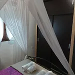 Διαμέρισμα Paradise *